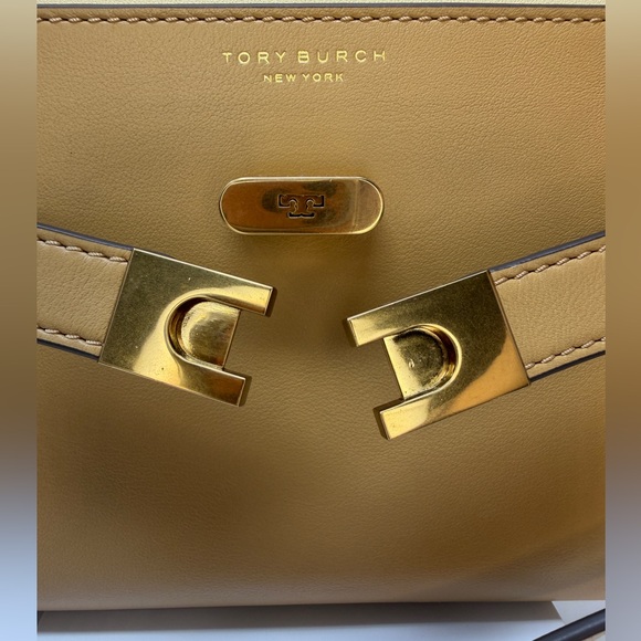 Tory Burch Lee Radziwill Shoulder Bag in Macadamia NWT $796 retail - Picture 9 of 16